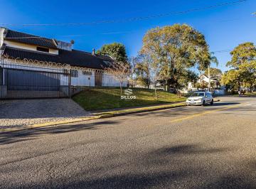Casa · 238m² · 4 Quartos · 2 Vagas · Casa à venda com 4 quartos no Ahú em Curitiba