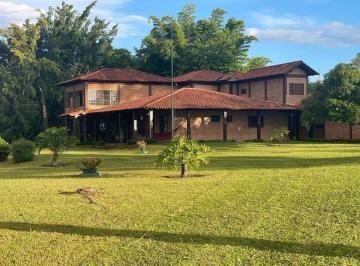 Casa · 550m² · 3 Quartos · 6 Vagas · Duas casas em estilo colonial no Park Way – Amplo terreno, muito verde e inúmeras possibilidades!