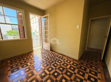 Apartamento · 70m² · 3 Quartos · Apartamento 3 dormitórios com sacada, reformado à venda no bairro Centro Histórico