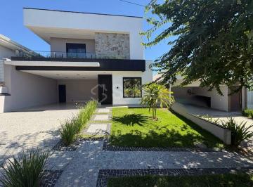 Casa · 226m² · 3 Quartos · 2 Vagas · Casa á venda no Condomínio Vila do Sol na cidade Valinhos , interior de São Paulo.