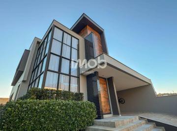 Casa · 324m² · 4 Quartos · 2 Vagas · CASA COM 2 SUÍTES + 2 QUARTOS, AMIZADE