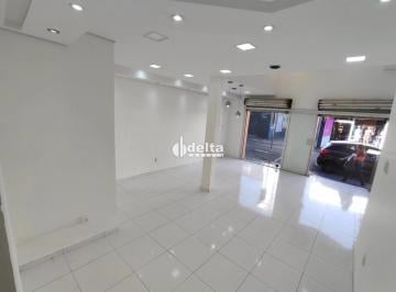 Comercial · 70m² · Loja disponível para locação no bairro Centro em Uberlândia-MG.
