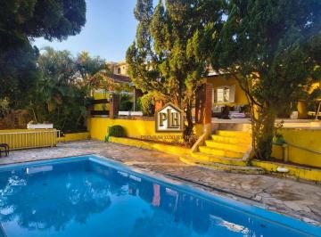 dd960f073beac3207eecc30b74730e2862c1ca1b · Casa com 2 dormitórios para alugar, 360 m² por R$ 5.000,00/mês - Jardim Shangri-Lá - Atibaia/SP