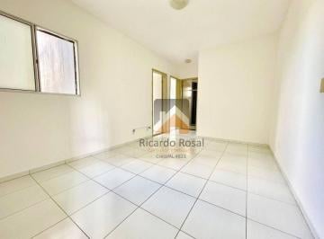 Sala · Apartamento c/ 2 quartos, 1º andar e mobília planejada no Petrópolis!!!