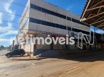 52a1353c-31e0-4315-a743-2b7fa8297728.webp · Prédio no Residencial do Bosque Rua 19 Conjunto B - São Sebastião