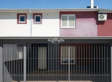 Casa · 3 Quartos · 2 Vagas · Sobrado à venda no bairro Desvio Rizzo