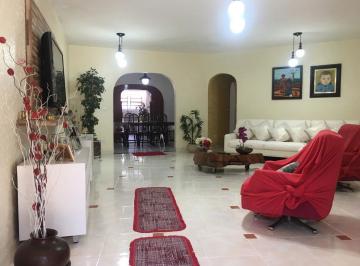Foto 1 · EXCELENTE CASA TÉRRA - JD. IPANEMA