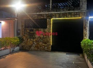 Casa · 100m² · 3 Quartos · 1 Vaga · Casa de 3 quartos com suite no Jardins Barra Bonita!!