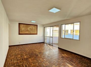 j1doe6k2ytu2y2eymwm4zjax_md · Apartamento espaçoso com 3 quartos no Cabral
