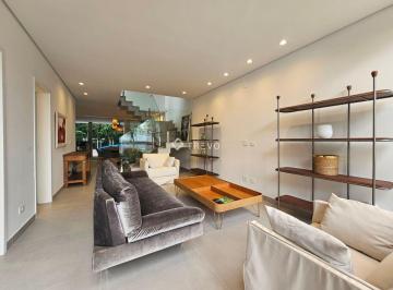 t7qmzu2ytmwnmqxyje0nmjj_md · Sobrado Triplex em Riviera de São Lourenço, frente ao Golf Club.