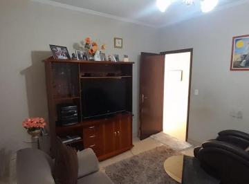 Casa · 135m² · 3 Quartos · 2 Vagas · Casa para alugar em Vila Bianchi de 134.76m² com 3 Quartos, 1 Suite e 2 Garagens