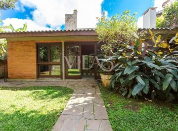 Casa · 335m² · 3 Quartos · 4 Vagas · Casa 335m² com Edícula no Jardim Social, Próximo à Pracinha