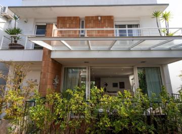 e3474f7b-1ad8-451e-bec7-f183f2d723a1 · Casa no condomínio Las Cumbres para venda com 4 quartos, sendo 4 suítes, 513m²