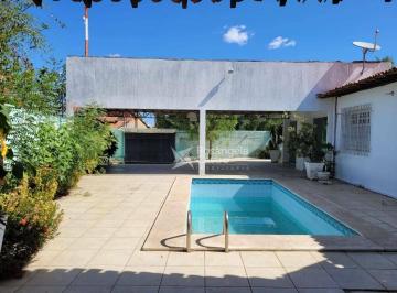a70124bc67b8abd20ab7f989499289eed56dc22b · Casa térrea situada na Rua Procurador Jeremias Pereira, Barrio São João, Teresina-PI