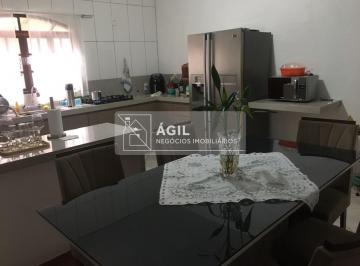Foto 01 · Vende-se Sobrado Casa no Bosque dos Ipês - Região Sul de São José dos Campos