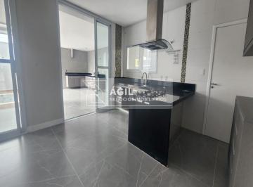 Foto 18 · Vende-se Sobrado no Condomínio Altos da Serra VI com 3 suítes e piscina, Urbanova, Zona Oeste de São