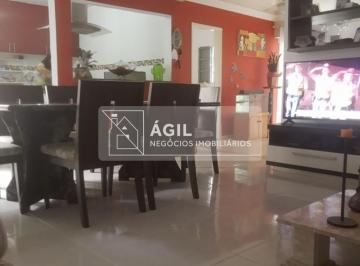 Foto 01 · Casa a Venda de 3 dormitórios no vale dos Pinheiros local privilegiado no Esplanada, São José dos Ca