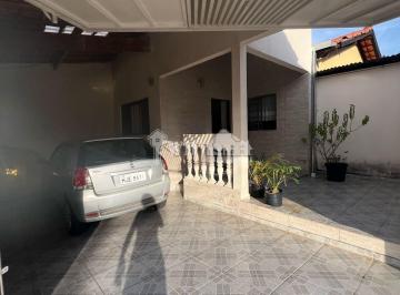 Casa · 111m² · 2 Quartos · 2 Vagas · Casa a Venda no Wanel Ville