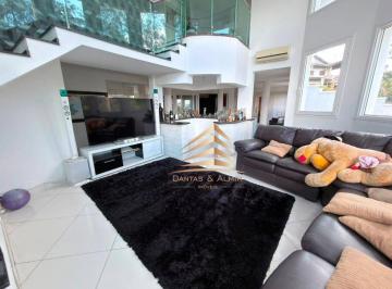 ca8d721c362c77e94bb84cb443da199736905776 · Sobrado 445m² a venda, com 6 dormitórios sendo 6 suítes, piscina, 8 vagas, por R$ 3.600.000 - Arujá
