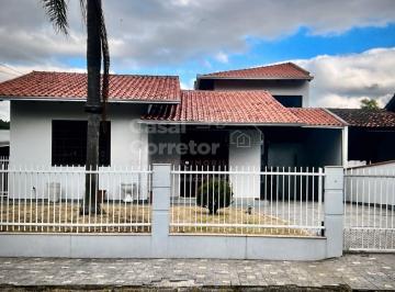 Casa · 163m² · 2 Quartos · 2 Vagas · Casa à venda no bairro Limoeiro - Brusque/SC