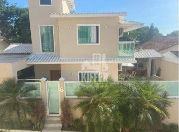 Casa Duplex em Condomínio à Venda Araçatiba Maricá · Casa com 3 dormitórios para alugar, 105 m² por R$ 5.553,76/mês - Araçatiba - Maricá/RJ