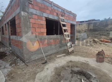 21de69e3d5b85a5942774b0376302d2f4950e0c2 · Casa com 2 dormitórios à venda, 56 m² por R$ 270.000 - Balneário dos Golfinhos - Caraguatatuba/SP
