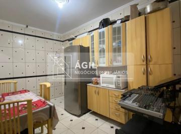 Foto 01 · Vende-se Casa Térrea na Cidade Morumbi - São José dos Campos