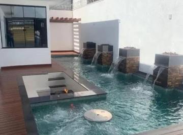Casa de 3 quartos, São Paulo · Casa de 198 m² com 3 quartos à venda no Jardim Ester