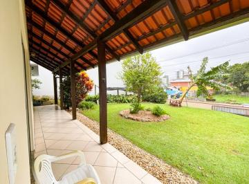 Casa · 100m² · 3 Quartos · 2 Vagas · Casa na Escola Agrícola | 3 Dormitórios, Suíte, Terreno de 621m² e Potencial de Ampliação – Blumenau