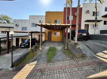 Casa · 70m² · 2 Quartos · 1 Vaga · Sobrado em condominio fechado para locação no bairro Itoupava Central.