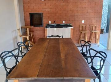 Casa · 220m² · 4 Quartos · 2 Vagas · Realize seu Sonho Casa a venda em Rio dos Cedros