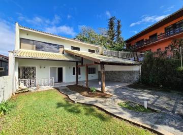 Casa · 400m² · 5 Quartos · 2 Vagas · Luxuosa Residência na Rua Venezuela, Ponta Aguda, Blumenau
