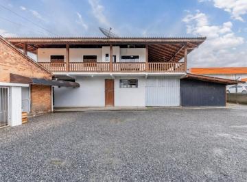 Casa · 240m² · 5 Quartos · 2 Vagas · Casa com 5 dormitórios para alugar, 240 m² por R$ 4.000/mês - Fortaleza Alta - Blumenau/SC