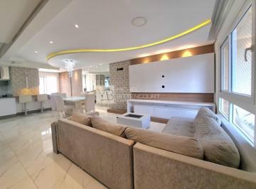 Casa · 124m² · 3 Quartos · 2 Vagas · Sobrado em Condomínio, desocupado e semimobiliado
