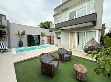 Casa · 284m² · 4 Quartos · 4 Vagas · Sobrado mobiliado, com piscina e 4 vagas