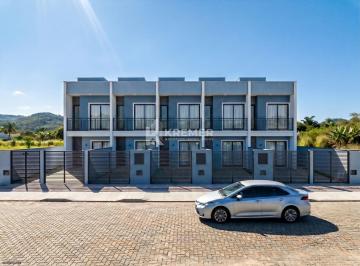 Casa · 63m² · 2 Quartos · 1 Vaga · Sobrado à venda no bairro Ilha da Figueira - Guaramirim/SC