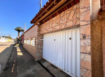 Foto 01 · casa á venda em Guarapari Es no Bairro Santa Mônica próximo ao mar e comércio com três quartos send