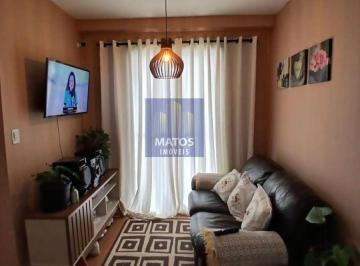 Apartamento de 2 quartos, Carapicuíba · Apartamento com Piso Laminado Localizado no 1°Andar