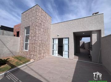 Foto 01 · Casa térrea de 3 quartos no Jardim Bonança: conforto, privacidade e sofisticação! Venha conhecer!