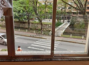 Apartamento de 2 quartos, Nova Friburgo · Apartamento de 64 m² com 2 quartos à venda no Centro