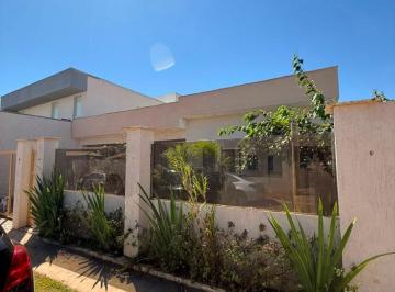 Casa de 3 quartos, Gama · Casa Moderna com Piscina e 2 Suítes – DF-475 | R$ 760 Mil