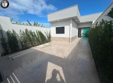 Foto 01 · Casa à venda em Itanhaém-SP, bairro Jamaica! 3 quartos, 1 suíte, 1 sala, 1 banheiro, 2 vagas de gara