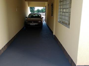 Casa de 3 quartos, Londrina · VENDA OU PERMUTA CASA EM LONDRINA POR CURITIBA