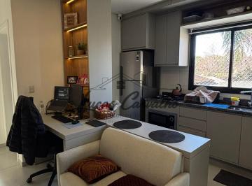 Apartamento de 1 quarto, Curitiba · Apartamento semimobiliado de 1 quarto com vaga de garagem
