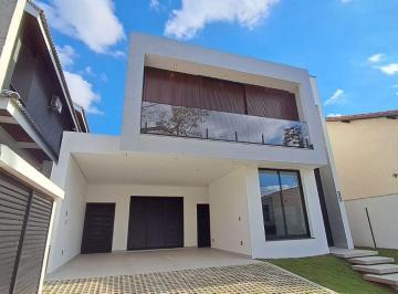 Casa de 4 quartos, Santana de Parnaíba · Casa a Venda em Allphaille