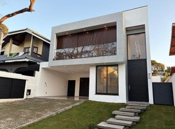 Casa de 4 quartos, Santana de Parnaíba · Casa a Venda em Allphaille