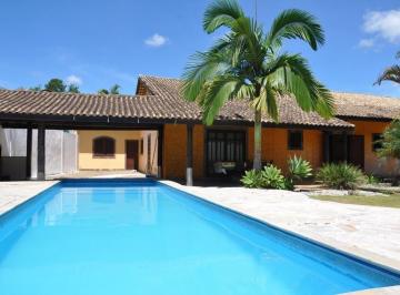 Casa · 410m² · 2 Quartos · 5 Vagas · Casa ampla em estilo colonial disponível para venda no Recanto da Ilha - Cananéia / SP