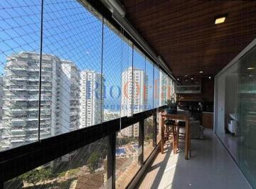 Apartamento · 158m² · 3 Quartos · 2 Vagas · Summer Dream: Apartamento Reformado com Vista Mar e Reformado.