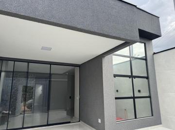 Casa de 3 quartos, Samambaia · Casa Moderna à Venda – Quadra 604, Samambaia Norte