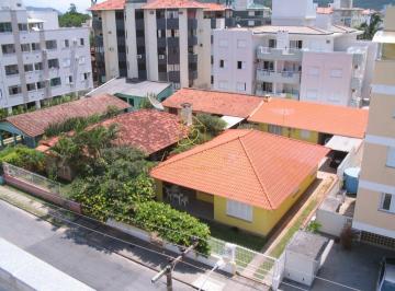 8zsn0e2odrimtm0ode5nwvj_md · Casa à Venda em Canasvieiras, Florianópolis - SC